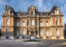 Lais Puzzle - Altes Champagner-Produktionshaus Chateau-Perrier in Epernay, Frankreich - 100, 200, 500 & 1.000 Teile