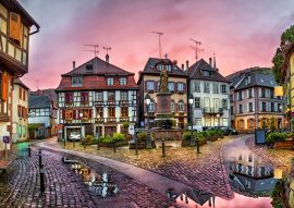 Lais Puzzle - Regnerischer Sonnenuntergang im historischen Dorf Ribeauville, Elsass, Frankreich - 100, 200, 500 & 1.000 Teile