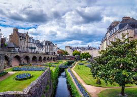 Lais Puzzle - Chateau de l'Hermine ist eine alte Festung in den verschwundenen Stadtmauern von Vannes, Bretagne (Frankreich) - 100, 200, 500 & 1.000 Teile