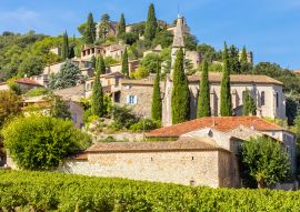 Lais Puzzle - Dorf perché de la Roque sur Cèze, Gard, Okzitanien, Frankreich - 100, 200, 500 & 1.000 Teile