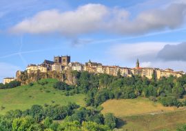 Lais Puzzle - Die Stadt Saint Flour in der Auvergne im Departement Cantal, Frankreich - 100, 200, 500 & 1.000 Teile