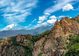Lais Puzzle - Panoramablick auf die Naturlandschaft Calanques de Piana in Korsika, Frankreich. - 100, 200, 500 & 1.000 Teile