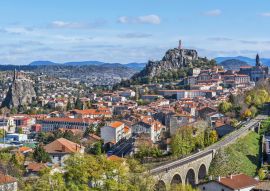 Lais Puzzle - Stadtbild der Stadt Puy-en-Velay. Haute-Loir, Region Auvergne-Rhone-Alpes in Frankreich. - 100, 200, 500 & 1.000 Teile