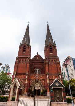 Lais Puzzle - Kirche in Shanghai, China - 100, 200, 500 & 1.000 Teile