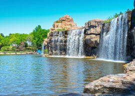 Lais Puzzle - Wasserfall im Sun Island Park, Harbin, Heilongjiang, China - 100, 200, 500 & 1.000 Teile