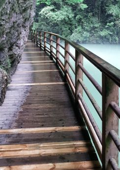 Lais Puzzle - Grand Canyon Glass Bridge Wanderweg in Wulingyuan-Zhangjiajie, China - 100, 200, 500 & 1.000 Teile