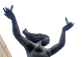 Lais Puzzle - Frauenskulptur, Tangshan-Erdbebenmuseum, China - 100, 200, 500 & 1.000 Teile