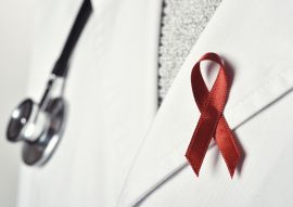 Lais Puzzle - Doktor mit roter Schleife - 100, 200, 500 & 1.000 Teile