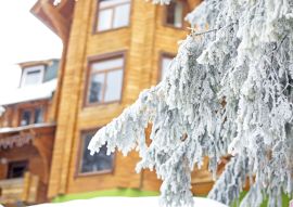 Lais Puzzle - Holzhaus im Schnee - 100, 200, 500 & 1.000 Teile