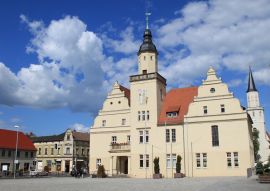 Lais Puzzle - Rathaus und Marktplatz in Coswig (Anhalt) - 100, 200, 500 & 1.000 Teile