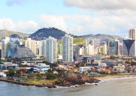 Lais Puzzle - Stadtzentrum von Vitoria, Vila Velha, Espirito Santo, Brasilien - 100, 200, 500 & 1.000 Teile