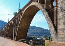 Lais Puzzle - Eisenbahnbrücke in Muçum, im Süden von Brasilien - Region Rio Grande do Sul - 100, 200, 500 & 1.000 Teile