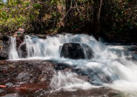 Lais Puzzle - Indaia-Wasserfälle, auch bekannt als Chachoeiro Indaia, im Herzen der Savannen im Bundesstaat Goias, Brasilien - 100, 200, 500 & 1.000 Teile