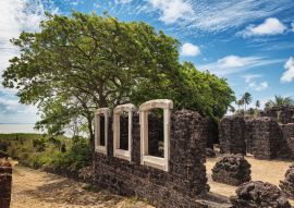 Lais Puzzle - Ruinen eines historischen Gebäudes, Sí£o Pedro de Alcantara, Maranhao, Brasilien - 100, 200, 500 & 1.000 Teile