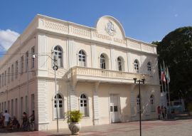 Lais Puzzle - Rathaus von Juazeiro, Brasilien - 100, 200, 500 & 1.000 Teile