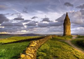 Lais Puzzle - Hartshead Pike bei Sonnenuntergang, England - 100, 200, 500 & 1.000 Teile