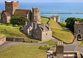 Lais Puzzle - St. Mary in Castro Kirche auf dem Gelände von Dover Castle, England - 100, 200, 500 & 1.000 Teile