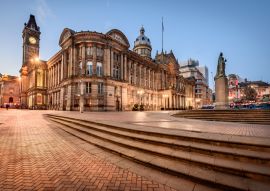 Lais Puzzle - Rathaus von Birmingham, England - 100, 200, 500 & 1.000 Teile