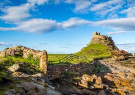 Lais Puzzle - Lindisfarne Castle an der Küste Northumberlands, England - 100, 200, 500 & 1.000 Teile