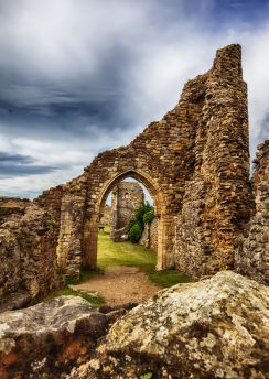 Lais Puzzle - Hastings Castle in der Stadt Hastings, East Sussex, England - 100, 200, 500 & 1.000 Teile
