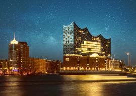 Lais Puzzle - Hamburger Elbphilharmonie bei Nacht - 100, 200, 500 & 1.000 Teile