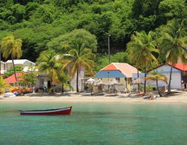 Lais Puzzle - Dorf in Martinique - 40 Teile