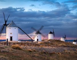 Lais Puzzle - Windmühlen von Consuegra im Sonnenuntergang, Castilla-La Mancha, Spanien - 40 Teile