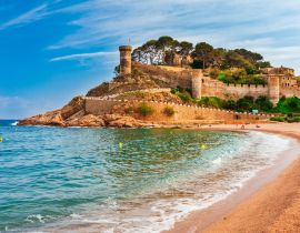 Lais Puzzle - Seelandschaft Badia Bucht in Tossa de Mar in Girona, Katalonien, Spanien. Alte mittelalterliche Burg mit schönem Sandstrand und klarem blauem Wasser - 40 Teile