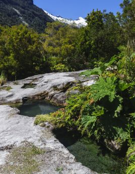 Lais Puzzle - Chile, Patagonien, Lake District, Pumalin Park. Cahuelmo heiße Quelle - 40 Teile