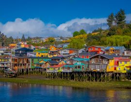 Lais Puzzle - Häuser auf Stelzen Palafitos in Castro, Chiloe Island, Patagonien - 40 Teile