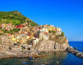 Lais Puzzle - Manarola ist eine kleine Stadt in der Gemeinde Riomaggiore in der Provinz La Spezia in Ligurien an der norditalienischen Küste der Cinque Terre. - 40 Teile