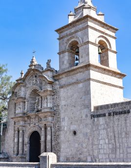 Lais Puzzle - Yanahuara-Kirche (Iglesia San Juan Bautista de Yanahuara) in Arequipa, Peru - 40 Teile