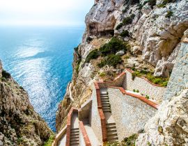 Lais Puzzle - Die Treppe, die zur Neptun-Grotte in der Nähe von Alghero auf Sardinien - 40 Teile