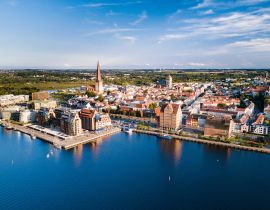Lais Puzzle - Stadthafen Rostock mit Speichern - 40 Teile