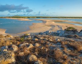 Lais Puzzle - Die Landschaft der Insel East Woody in der Strandstadt Nhulunbuy im Bundesstaat Northern Territory in Australien - 40 Teile