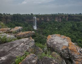 Lais Puzzle - Tamri Ghumar Wasserfall in der Nähe von Jagdalpur, Chhattisgarh, Indien - 40 Teile