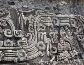 Lais Puzzle - Flachreliefschnitzerei mit Darstellung eines Indianerhäuptlings, Xochicalco, Mexiko - 40 Teile