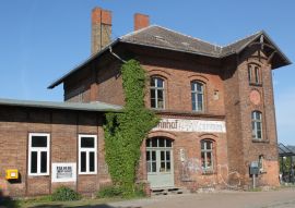 Lais Puzzle - Am Bahnhof Kremmen - 100, 200, 500 & 1.000 Teile