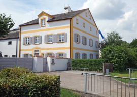 Lais Puzzle - Pfarrhaus in Wettstetten - 100, 200, 500 & 1.000 Teile