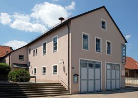 Lais Puzzle - Gemeindehaus in Egweil - 100, 200, 500 & 1.000 Teile