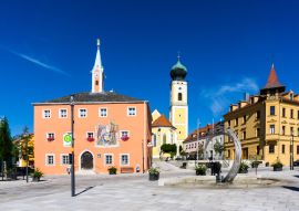 Lais Puzzle - Panorama von Hemau mit alten Rathaus und St. Johannes Kirche - 100, 200, 500 & 1.000 Teile