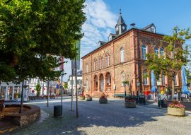 Lais Puzzle - Geisenheim, das Rathaus. 9. Juli 2017. - 100, 200, 500 & 1.000 Teile