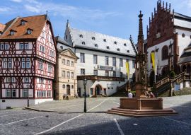 Lais Puzzle - Aschaffenburg Stiftsplatz Stifsbrunnen - 100, 200, 500 & 1.000 Teile