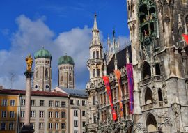 Lais Puzzle - Blick auf die Frauenkirche und Mariensäule | München - 100, 200, 500 & 1.000 Teile