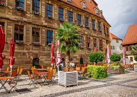 Lais Puzzle - Rathaus in Bad Kissingen- ( Das ehemalige Lochner-Heussleinsche Schloss ) - 100, 200, 500 & 1.000 Teile