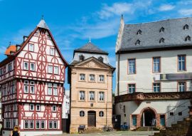 Lais Puzzle - Stiftsplatz Aschaffenburg - 100, 200, 500 & 1.000 Teile