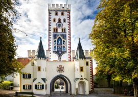 Lais Puzzle - Landsberg am Lech - Bayertor, historic town gate. Bavaria, Germany. - 100, 200, 500 & 1.000 Teile