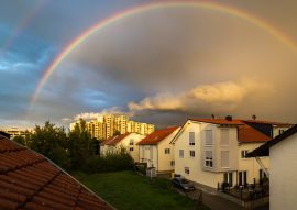 Lais Puzzle - Rodgau, Germany - September 11, 2017: Glowing double rainbow during sunset, photographed through a polarizer. - 100, 200, 500 & 1.000 Teile