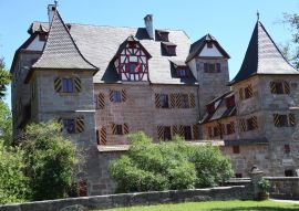Lais Puzzle - Petzenschloss 90592 Schwarzenbruck Schloss Nürnberger Land Lichtenhof Schwarzachklamm Sehenswürdigkeit Herrensitz Petsches Petsche Petz Mittelfranken Historisch von Wanderweg Fachwerk Rundweg Adel - 100, 200, 500 & 1.000 Teile