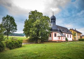 Lais Puzzle - St. Georgs-Kirche bei Altenkunstadt - 100, 200, 500 & 1.000 Teile